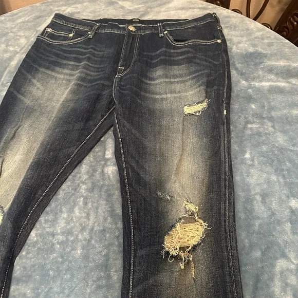 True Religion Blue Skinny Distressed Jeans new without tags